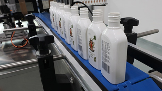 全自動雙側(cè)面貼標(biāo)機(jī),側(cè)面貼標(biāo)機(jī),全自動貼標(biāo)機(jī)生產(chǎn)廠家